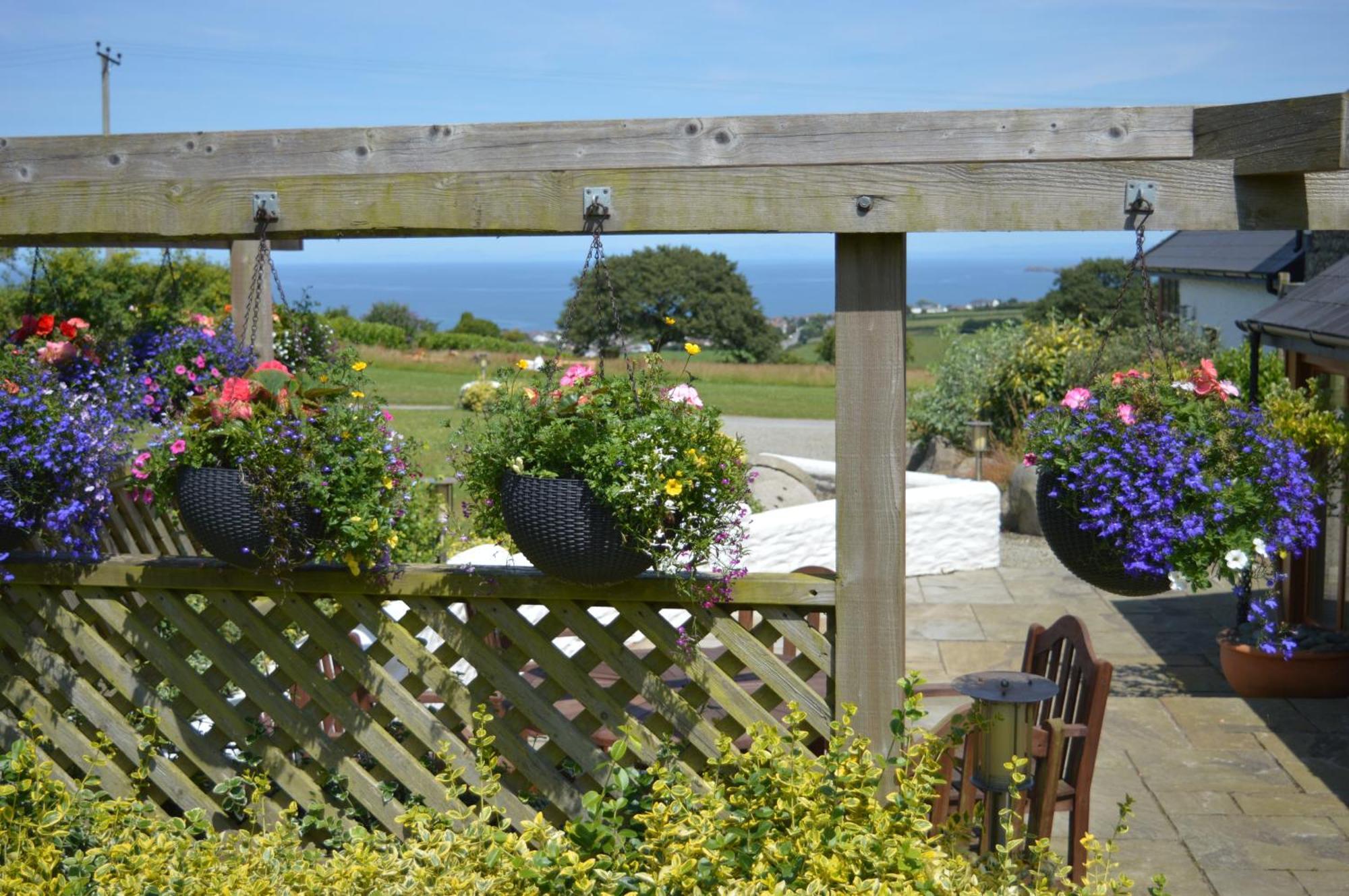 Penlan Coastal Cottages-millstone Holiday home *